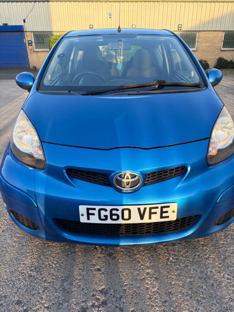 Toyota, AYGO, Hatchback, 2010, Manual, 998 (cc), 3 doors