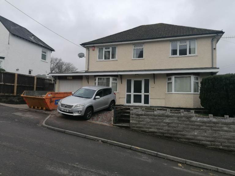 Prime Located Detached House room to let