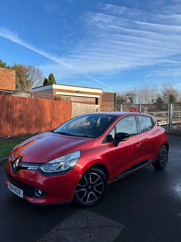 Renault Clio 1.5 Dci D-Que 1 previous owner 