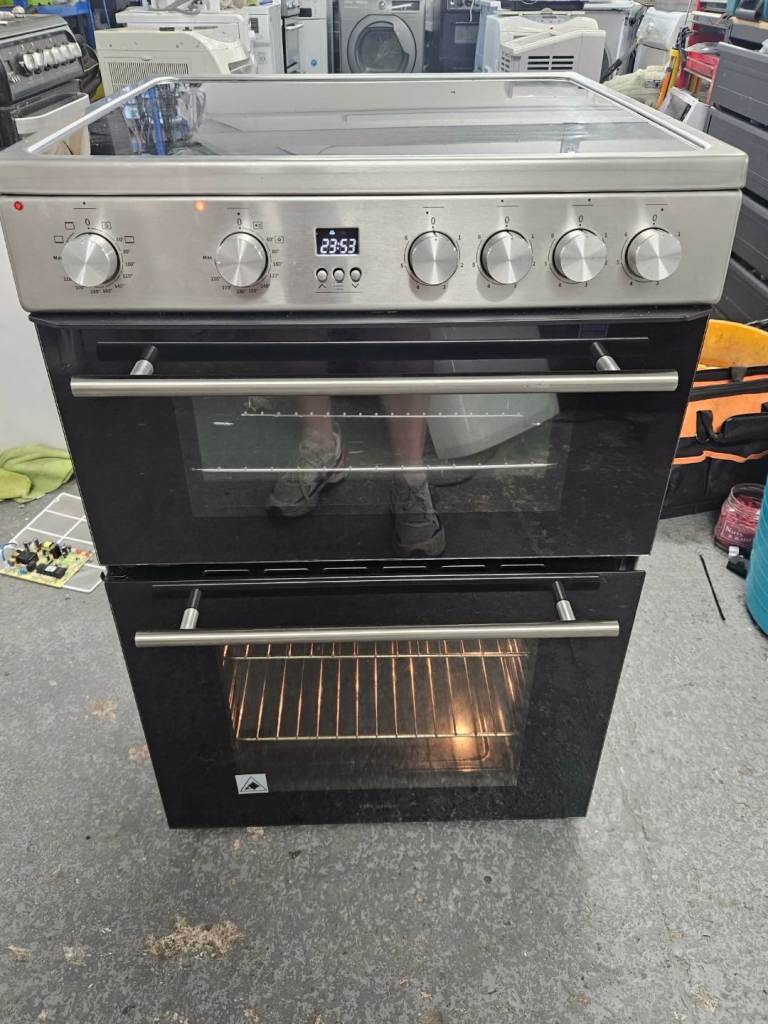 Freestanding Electric Cooker with Double Oven & Ceramic Hob
