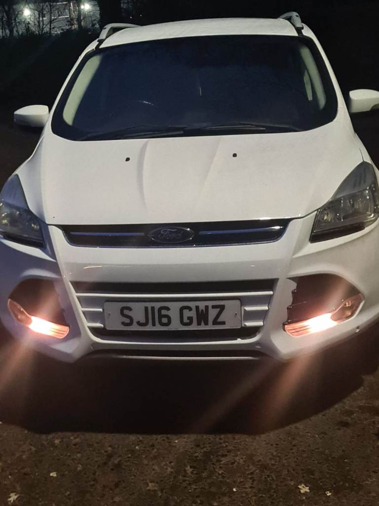 Ford, KUGA, Hatchback, 2016, Manual, 1997 (cc), 5 doors