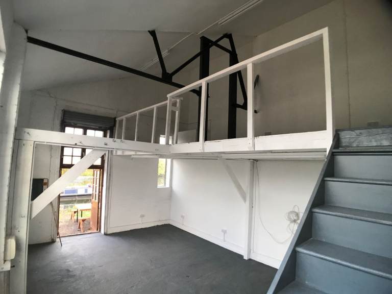 Creative Canal Side Studio - Office Space Hackney Wick East London
