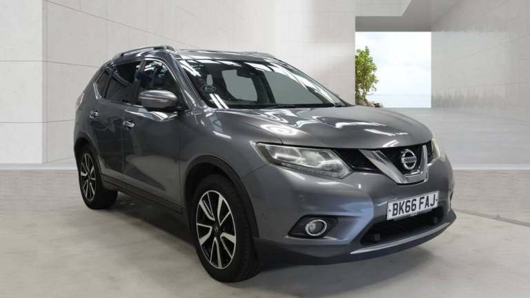 2016 Nissan X-Trail 1.6 DiG-T Tekna 5dr ++ 7 SEATS / PANROOF / ULEZ / NAV / 8 SERVICES ++ ESTATE ...