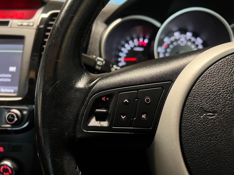 2016 Kia Venga 1.6 4 Auto Euro 6 5dr HATCHBACK Petrol Automatic