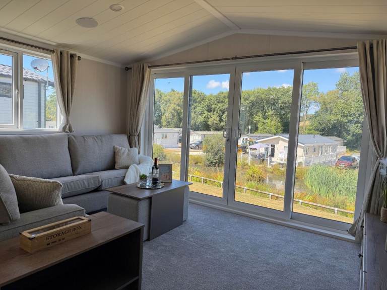 BRAND NEW LUXURY VILLA | FREE PITCH FEES UNTIL 2028 | 12 MONTH PARK | CORNWALL 