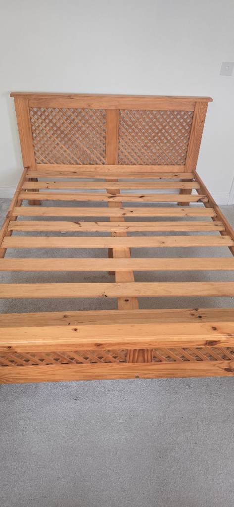 Double bed, good condition, needs to go this weekend! Priced to sell.