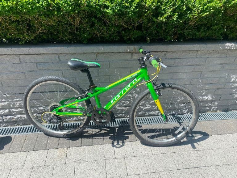 Carrera junior 24 inch wheel mountain bike 