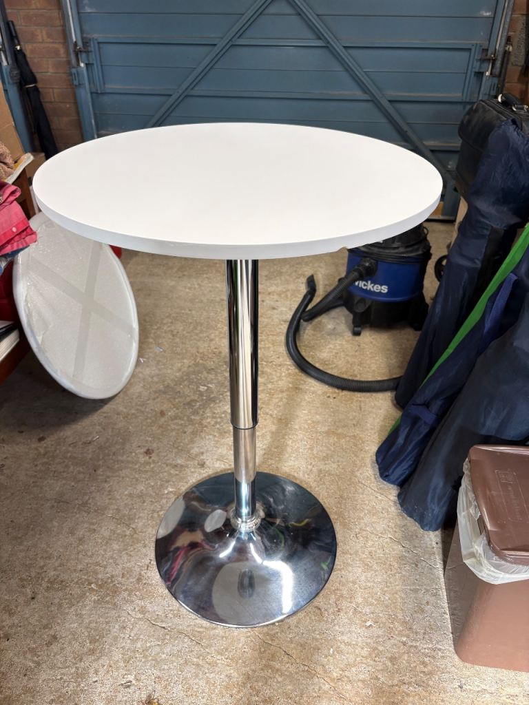 FREE White Round Bar Table with Chrome Base – Good Condition