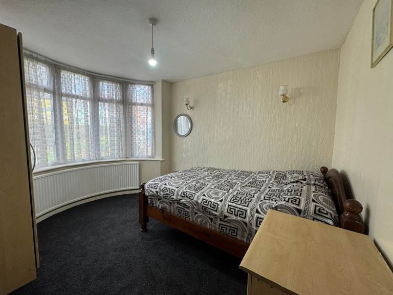 Rooms Avaliable - Ryde Park Road - Rednal - Universal Credit Applicants - Birmingham 
