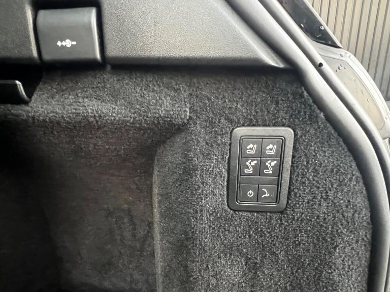 2017 Land Rover Range Rover Sport 3.0 SD V6 HSE Dynamic Auto 4WD Euro 6 (s/s) 5dr ESTATE Diesel A...