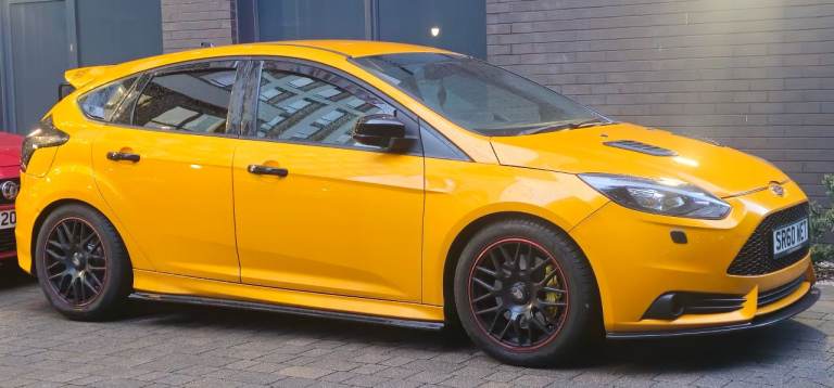 Ford, FOCUS, Hatchback, 2013, Manual, 1999 (cc), 5 doors