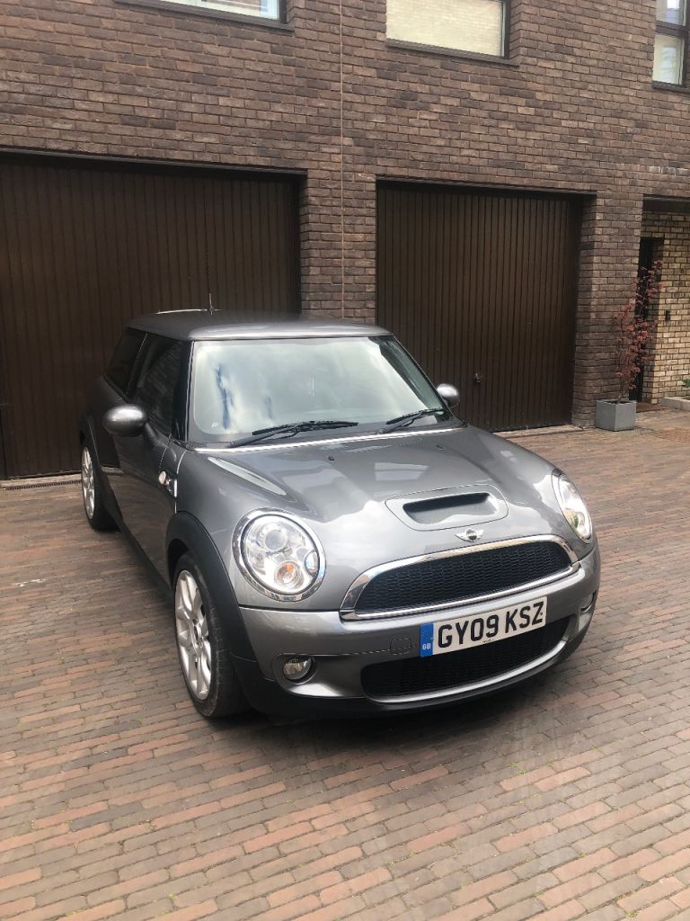 2009 Mini Cooper S AUTO 34k miles Mint Condition