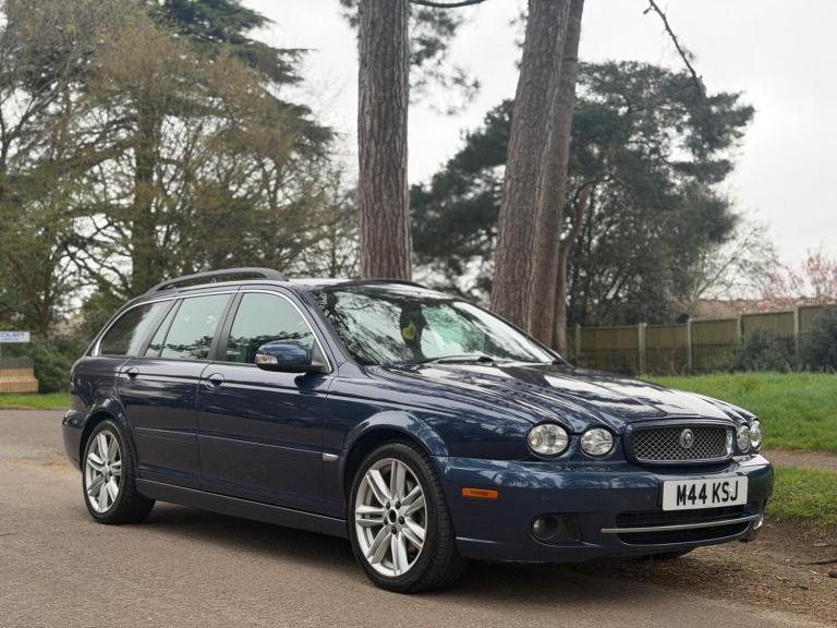 JAGUAR X-TYPE 2.2D DPF SE 5dr 2009