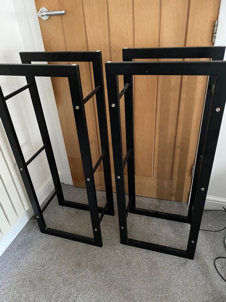 Twin log burner storage