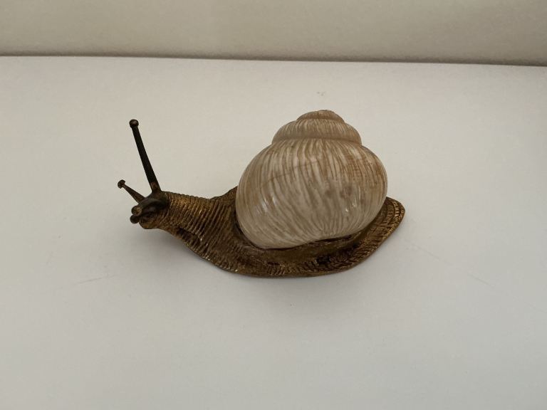 FRENCH VINTAGE SNAIL. ORNAMENT 