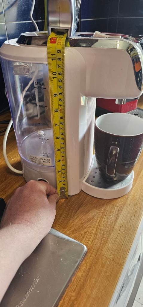 Instant water boiler, power saving, boils as it is poured