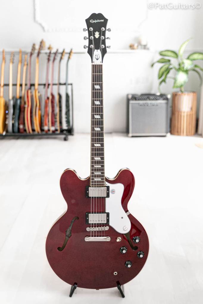 2022 Epiphone Noel Gallagher Signature Riviera in Wine Red