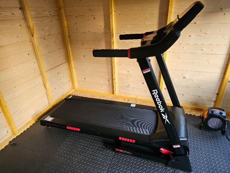 Reebok treadmill gt40