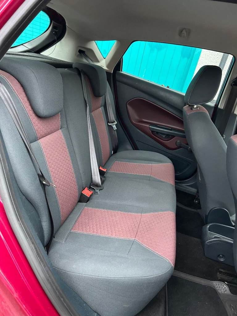 Ford, FIESTA, Hatchback, 2010, Manual, 1388 (cc), 5 doors