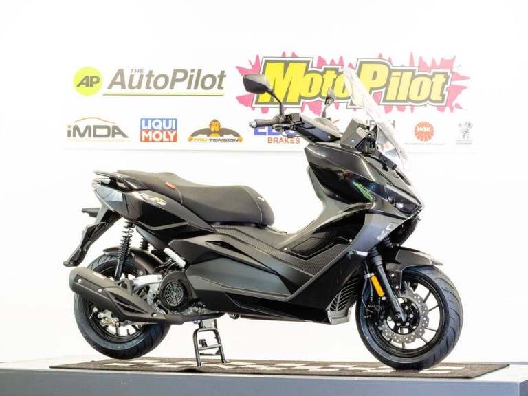 2026 LEXMOTO Aura 125 E55 Motorcycle Petrol Automatic