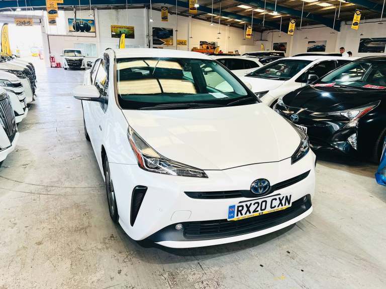 2020 Toyota Prius Toyota Prius Hybrid Petrol Pearl White  2020 5 Seater  1.8L