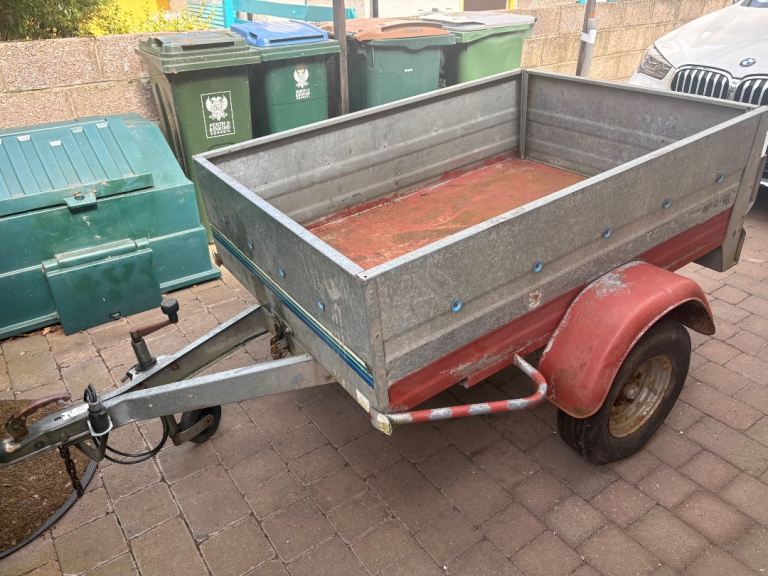 Trailer