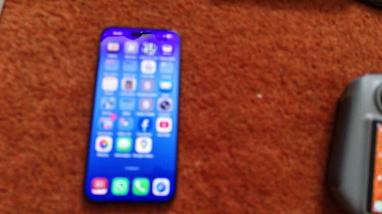 iPhone 15 pro max 256gb grey mint £260