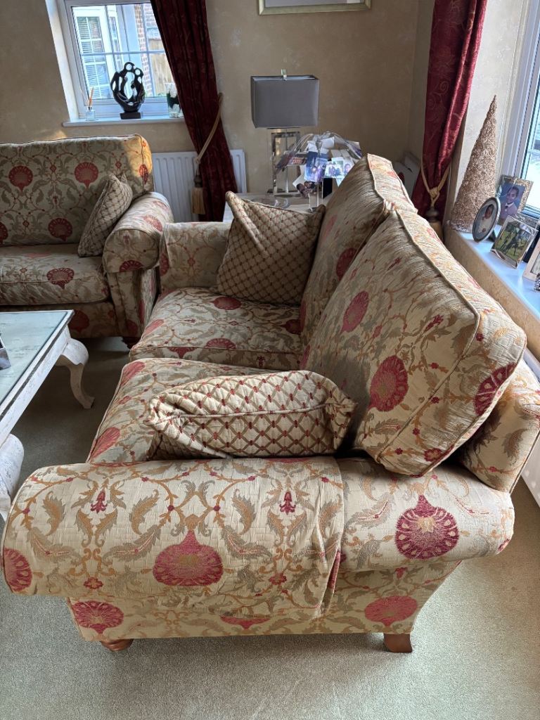 Beautiful Duresta sofas