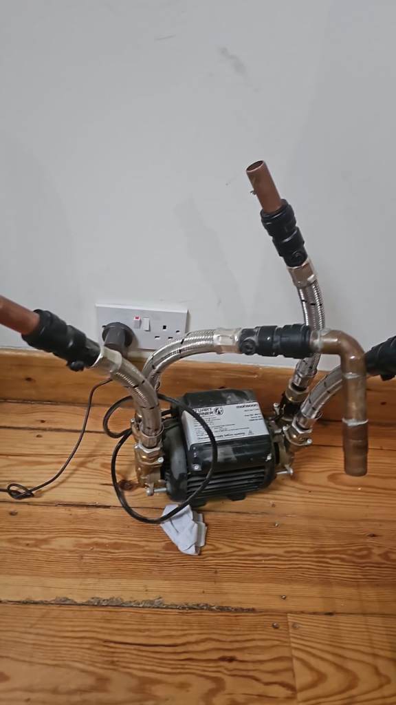 image for STURT TURNER Monsoon 2.0 bar twin waterpump 