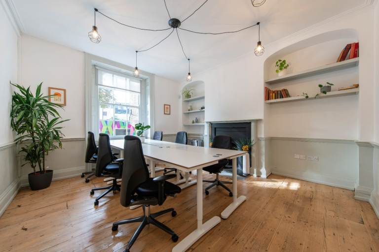 🌿 Dalston Lane, E8 Private  Office to let 