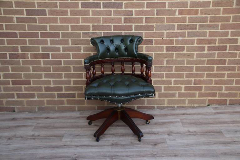 Chesterfield Captains Chair (UK Delivery)