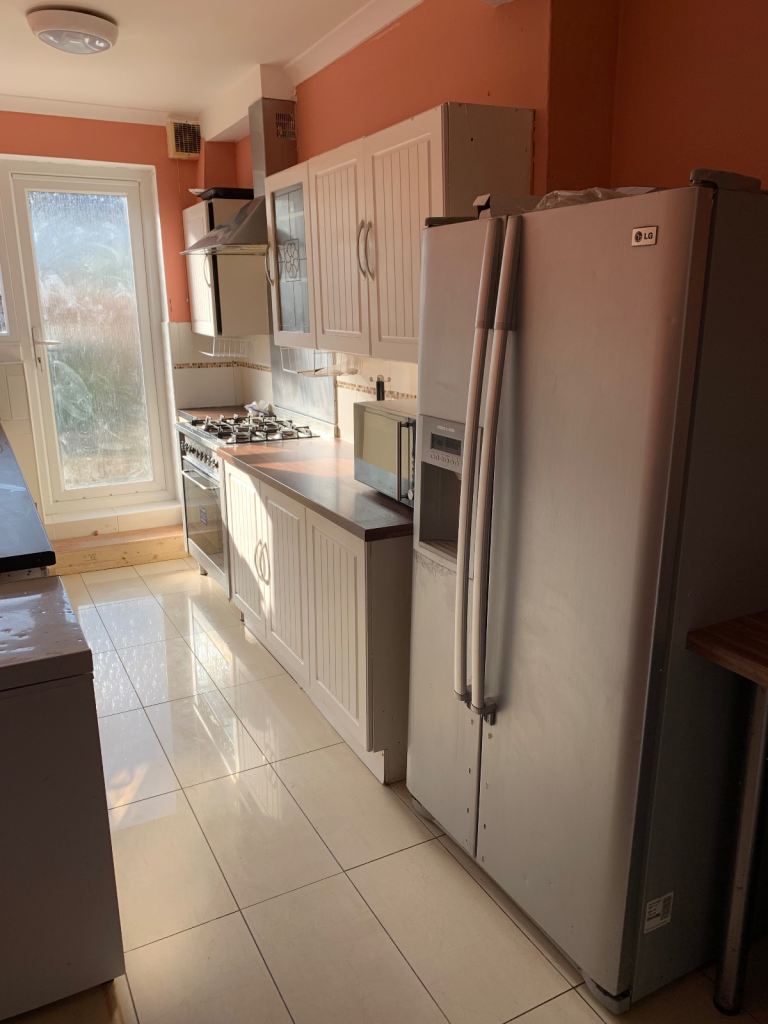 Large Room to Rent Barking/Upney Area