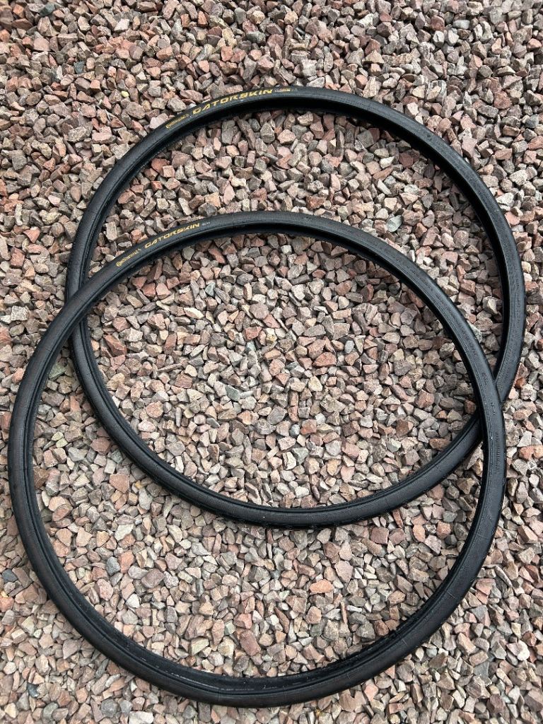 Continental Gatorskin tyres