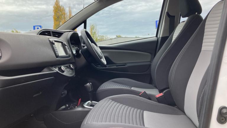 2019 Toyota Yaris 1.5 Hybrid Icon Tech 5dr CVT Hybrid Hatchback Hatchback Hybrid Automatic