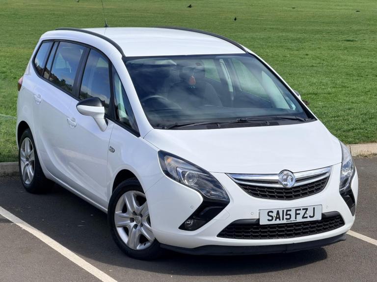 2015 Vauxhall Zafira 1.8i Exclusiv 5dr MPV PETROL Manual