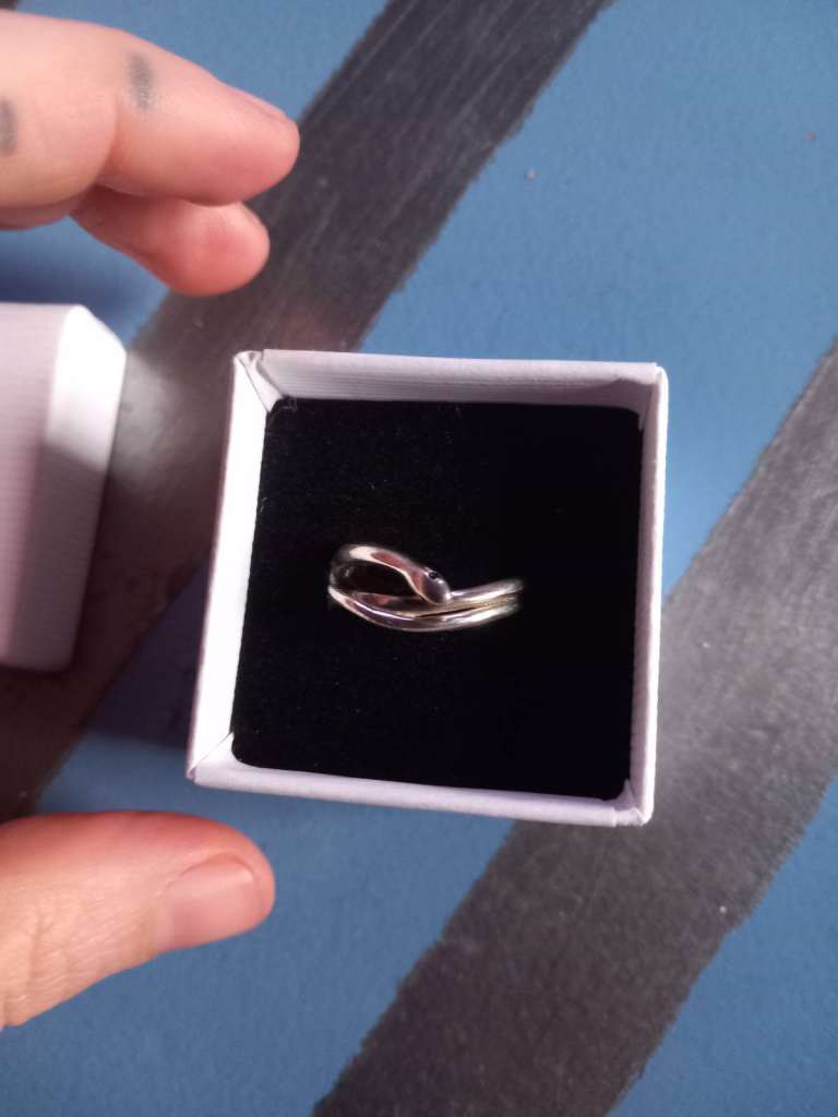 Lockley & Ashmore Silver Snake Ring – Hallmarked, Black Gem Eyes, Size L/M