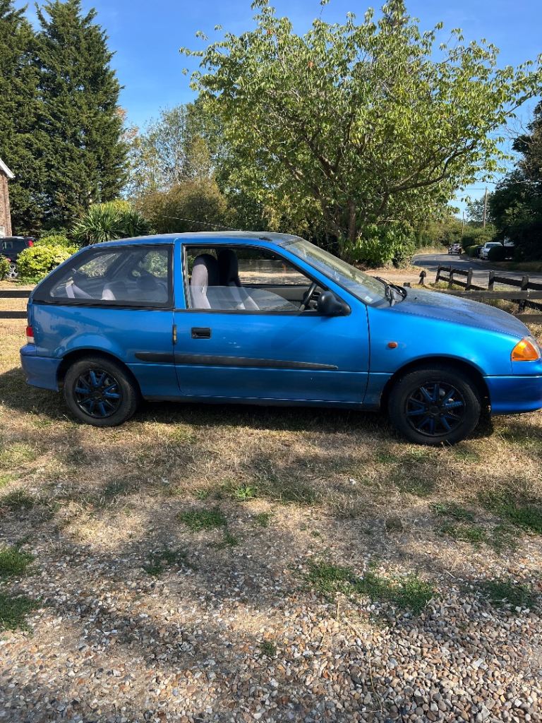 Suzuki, SWIFT, Hatchback, 2002, Manual, 993 (cc), 3 doors