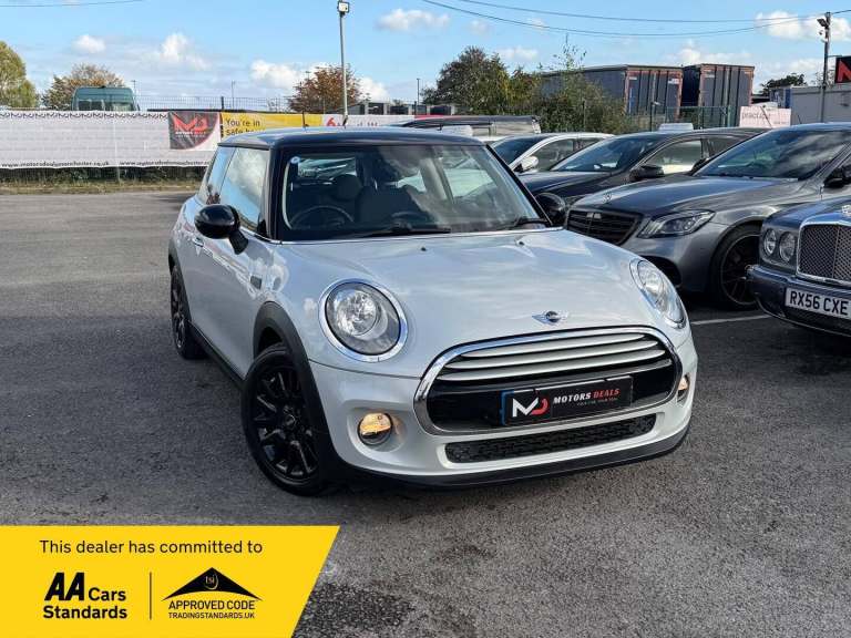 2015 MINI Hatch 1.5 Cooper D 3dr Auto HATCHBACK DIESEL Automatic