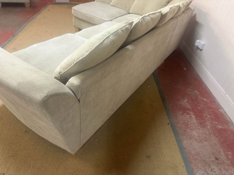 #179 Oak Furniture Land Sage Green Beige Corner Sofa - Excellent Condition – Delivery Available