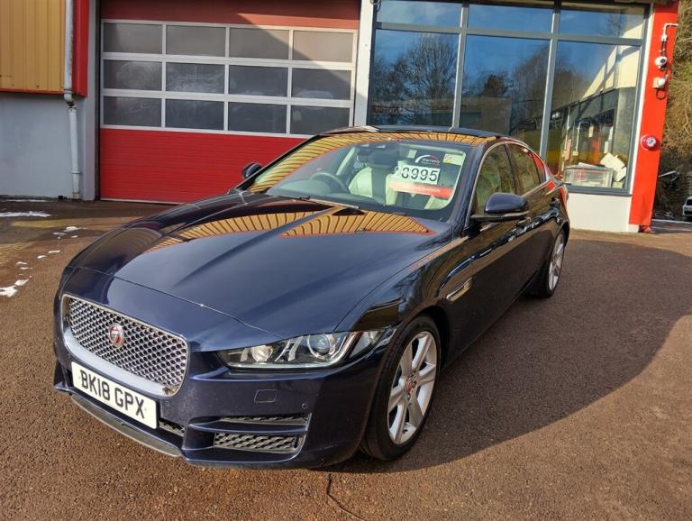 2018 Jaguar XE D PORTFOLIO Saloon Diesel Automatic