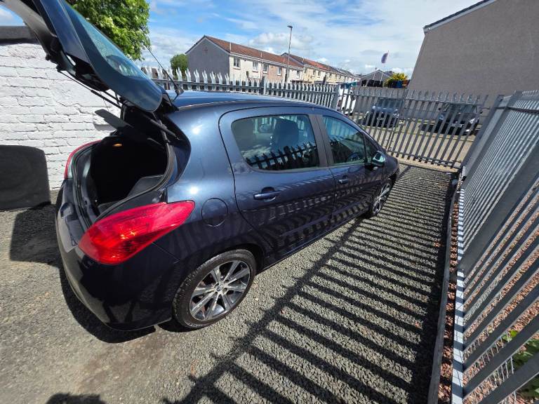 Peugeot, 308, Hatchback, 2011, Manual, 1598 (cc), 5 doors