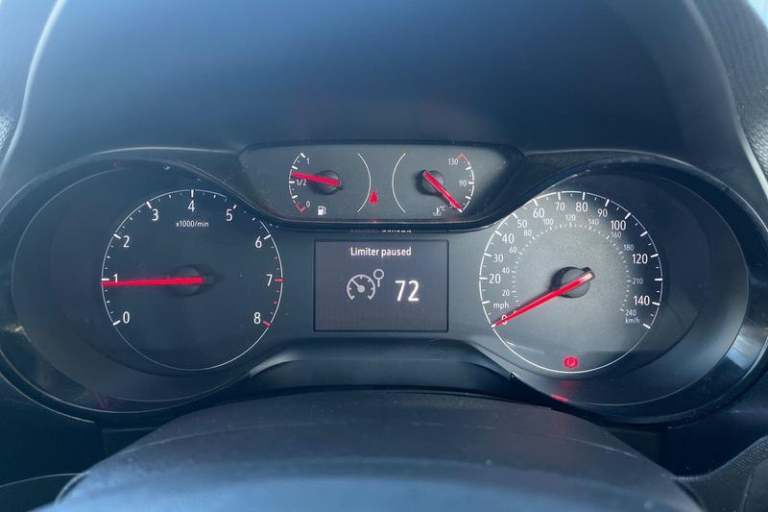 2023 Vauxhall Corsa 1.2 Design Hatchback 5dr - APPLE CARPLAY / ANDROID AUTO, CRUISE CONTROL, AU H...