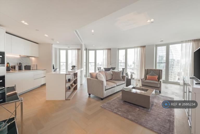 3 bedroom flat in Upper Ground, London, SE1 (3 bed) (#2686234)