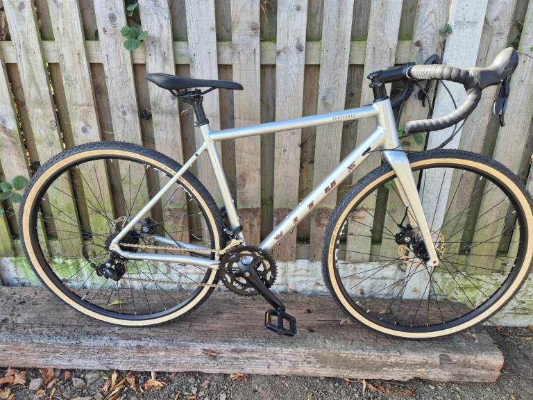 Vitus Substance 2 gravel bike (microshift)