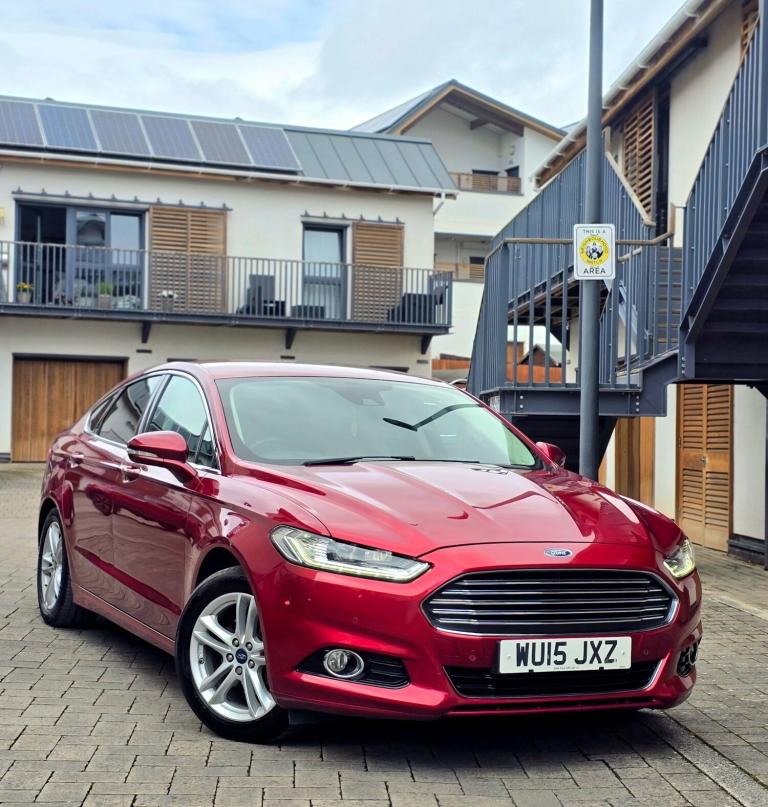 2015 Ford Mondeo 2.0 TDCi 180 Titanium 5dr HATCHBACK Diesel Manual