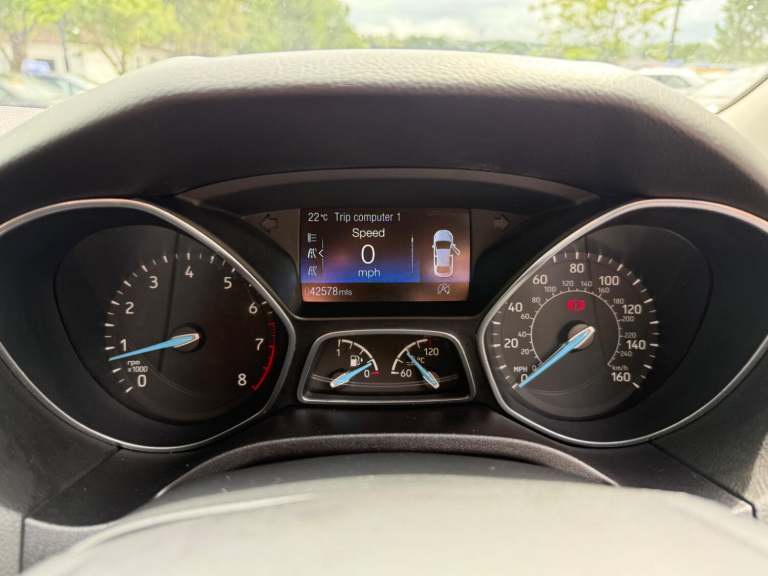 2016 FORD FOCUS 1.5 T EcoBoost Titanium X ULEZ Petrol Manual 5 Door