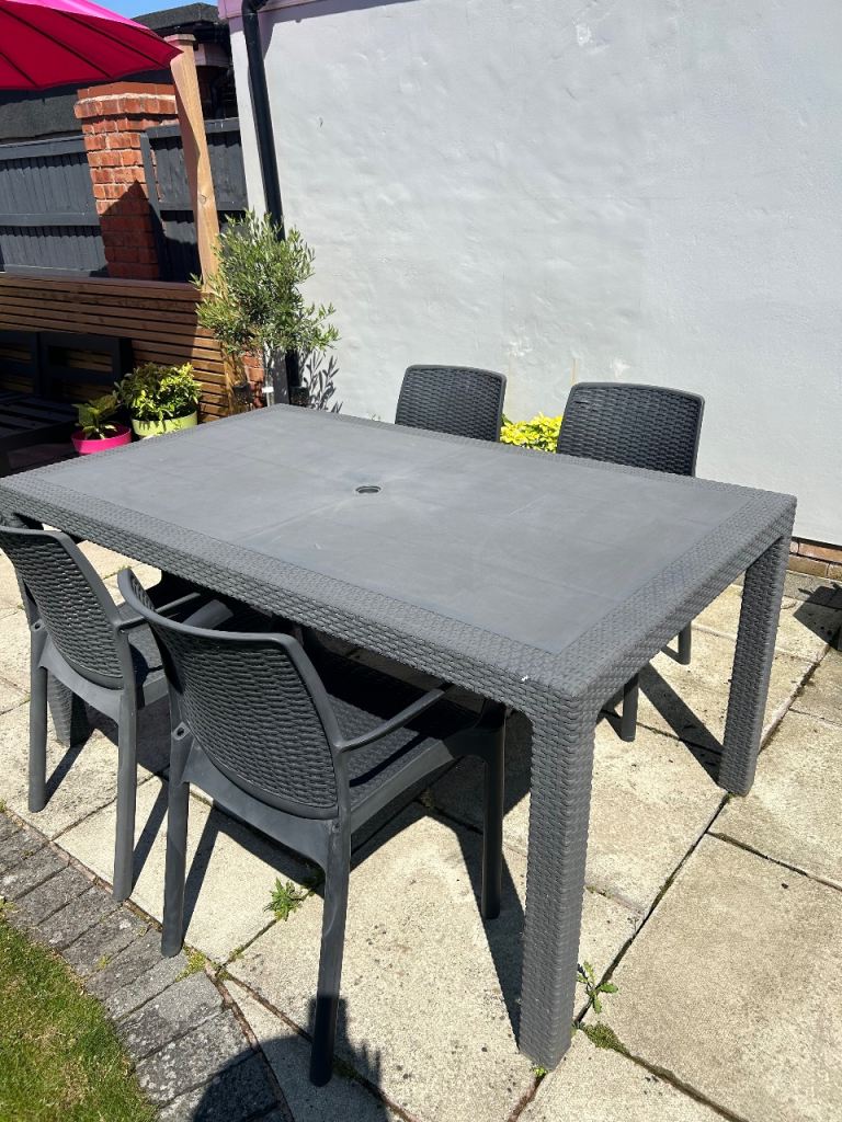 Keter Grey Garden Patio Table and 4 Chairs Set – Good Condition