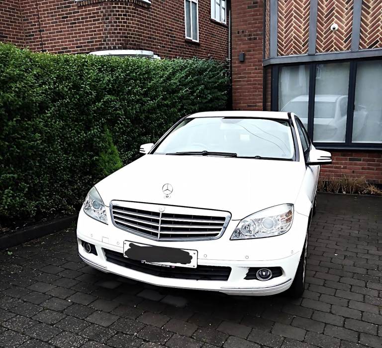 2010 Mercedes-Benz C Class C180 CGI BlueEFFICIENCY Elegance 4dr Auto SALOON Petrol Automatic