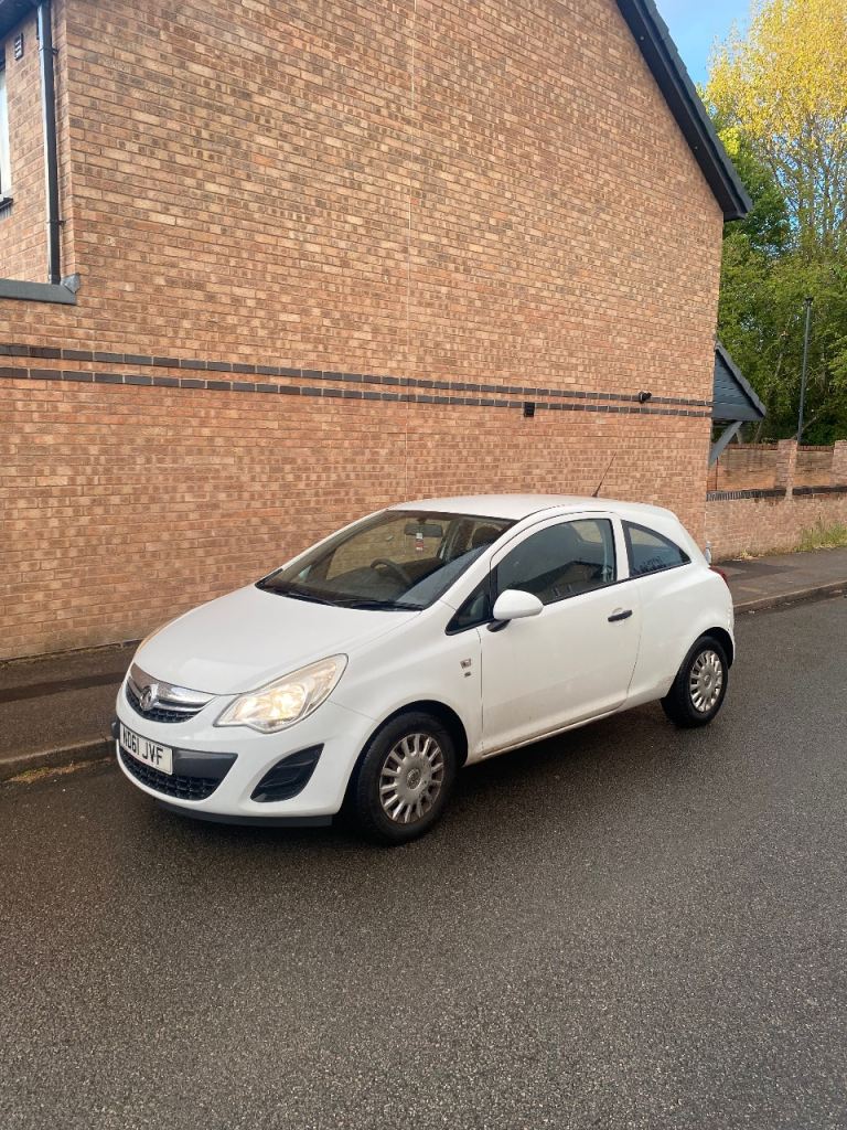 Vauxhall, CORSA, Hatchback, 2011, Manual, 998 (cc), 3 doors