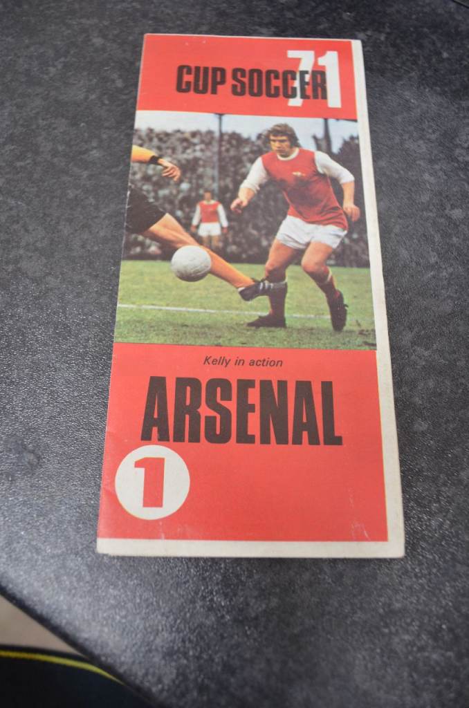 Vintage 1971 Cup Soccer Arsenal Football Programme JOHN RADFORD  ARSENAL LEAFLET No 1 